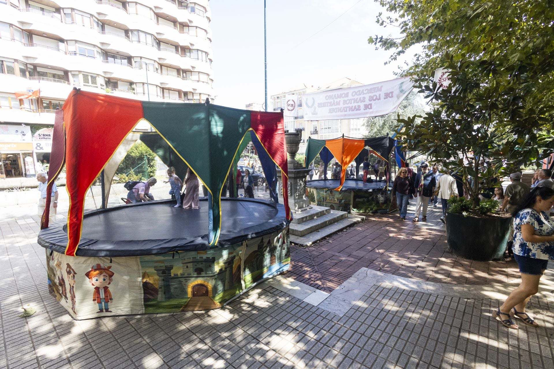 Colchonetas elásticas para pasar un buen rato.