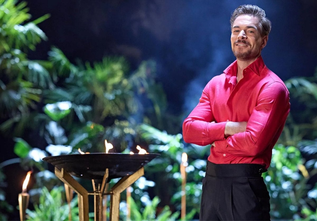 Tony Spina regresa a 'Supervivientes: All Stars 2' once años después de su participación, cuando en 2014 tuvo que retirarse por prescripción médica tras sufrir una rotura de fibras en el bíceps durante una prueba. Conocido por su paso por 'Mujeres y Hombres y Viceversa', 'Amor a prueba' y 'Solos', Tony también ha sido conocido por sus distintos amores en realities: desde Oriana Marzoli, pasando por Makoke hasta Marta Peñate. «El año pasado ganó mi pareja Marta y este año me toca a mí, vamos a ser la primera pareja en el ganar el mismo reality».