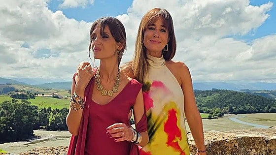 Sara Carbonero e Isabel Jiménez, de boda en San Vicente de la Barquera
