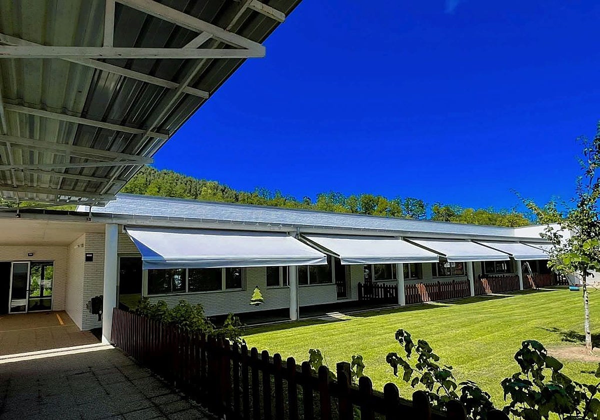 Colegio de Infantil La Robleda de Santiago de Cartes.