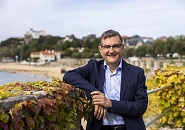 Francisco Hortigüela, esta semana, en la península de La Magdalena.