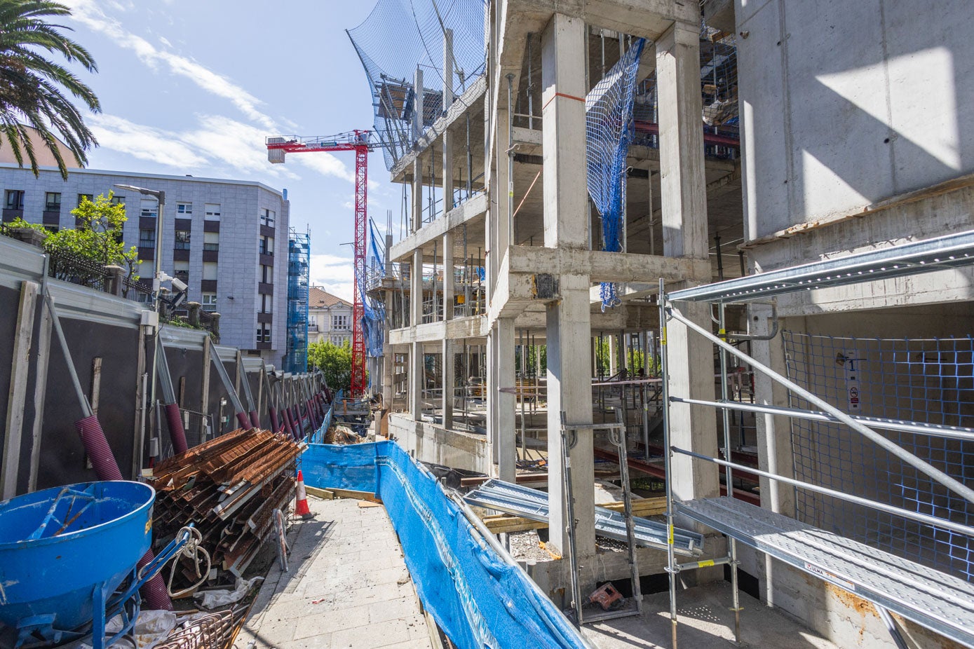 Detalle del futuro acceso al edificio administrativo.