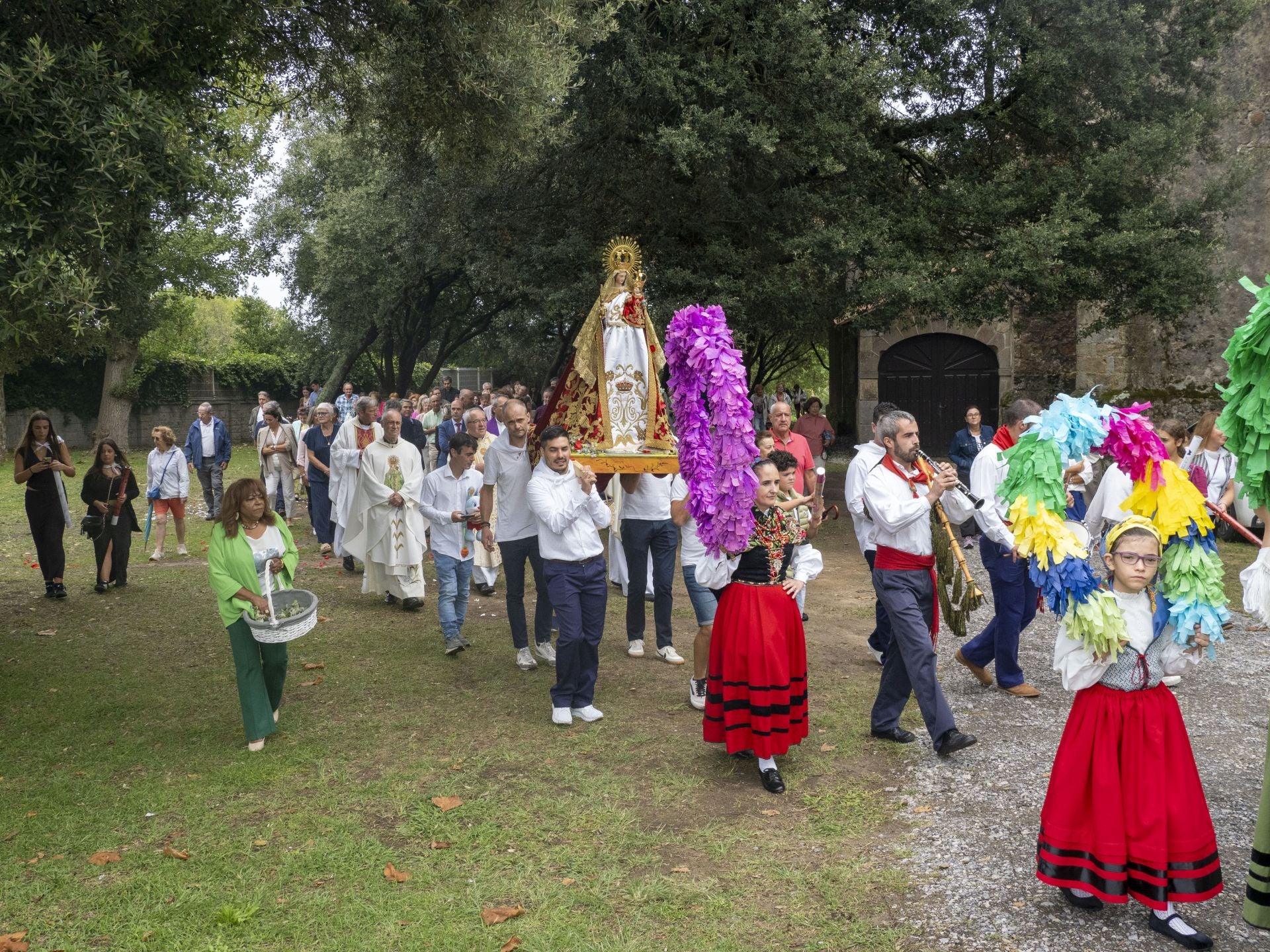 Misa y procesión de la Virgen de Latas