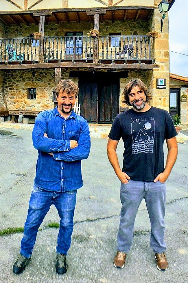 Los hermanos Mikel y Jon Duran.