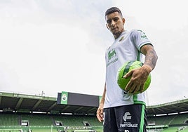 Gustavo Puerta hoy en la presentación en los Campos de Sport