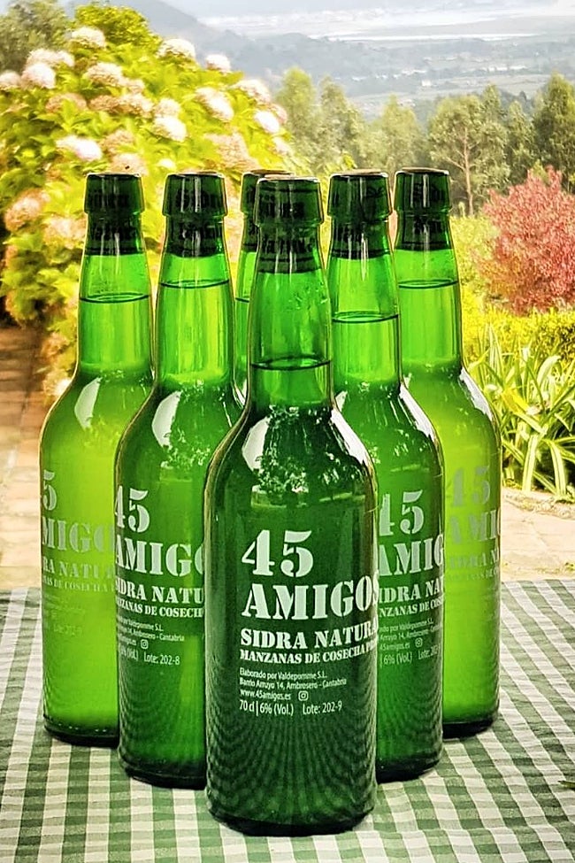 Sidra natural 45 amigos.