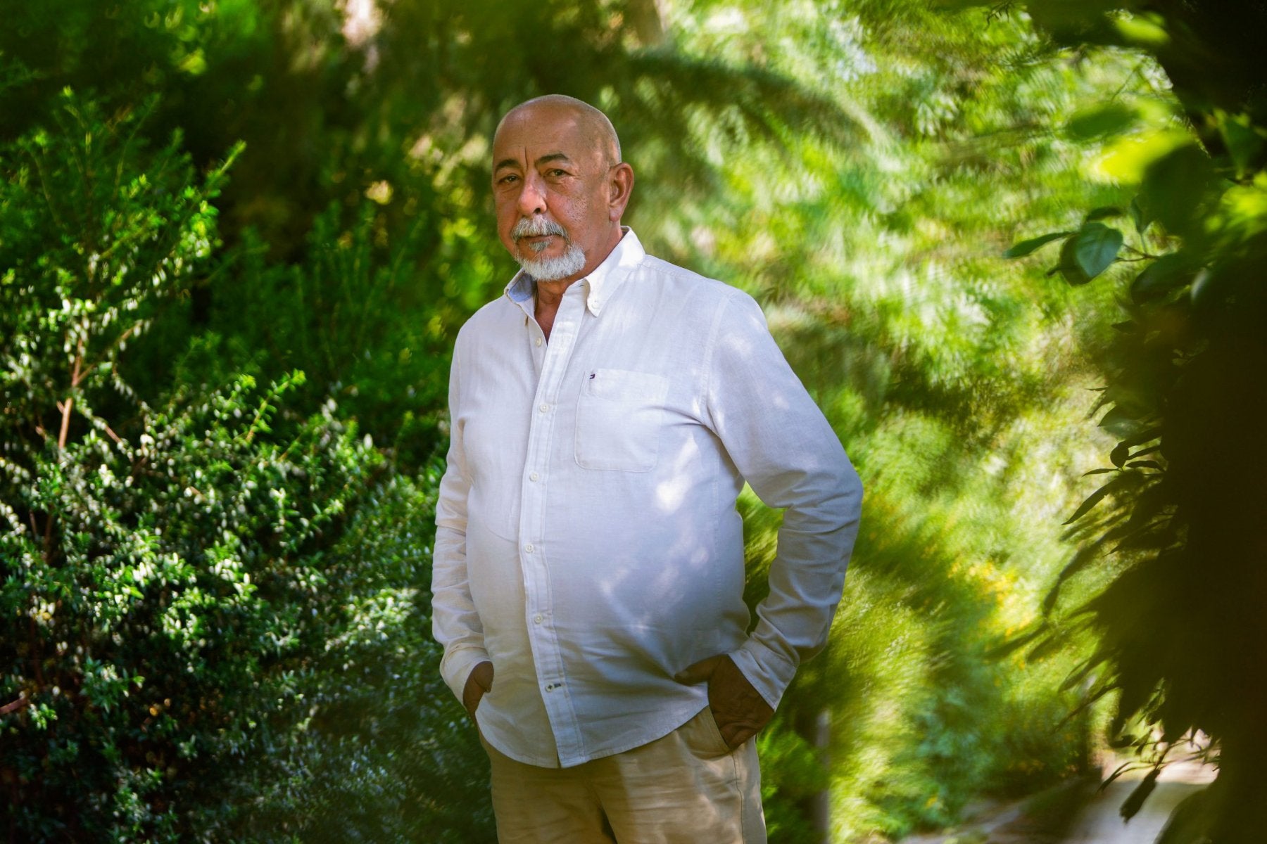 El escritor cubano Leonardo Padura regresa a Cantabria para presentar su última novela, 'Morir en la arena'.