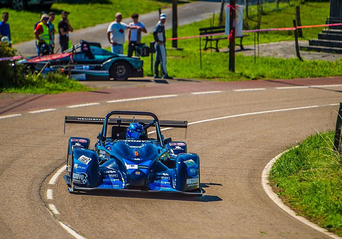Mario Asenjo defiende en Secadura su liderazgo en montaña