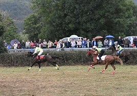 Uno de los puntos álgidos de las fiestas han sido las carreras de caballos.