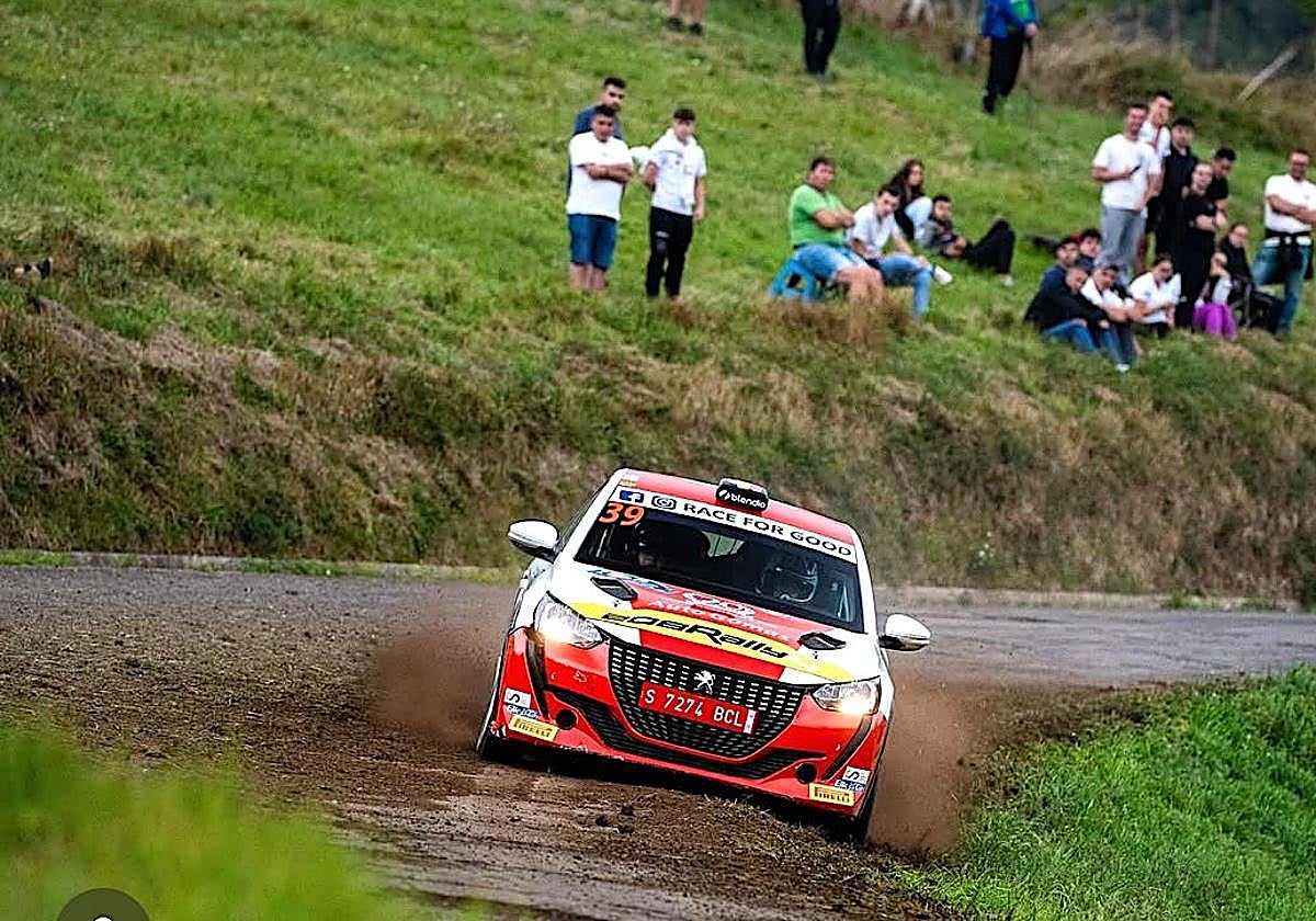 Emilio Criado tenia que abandonar en la última especial.