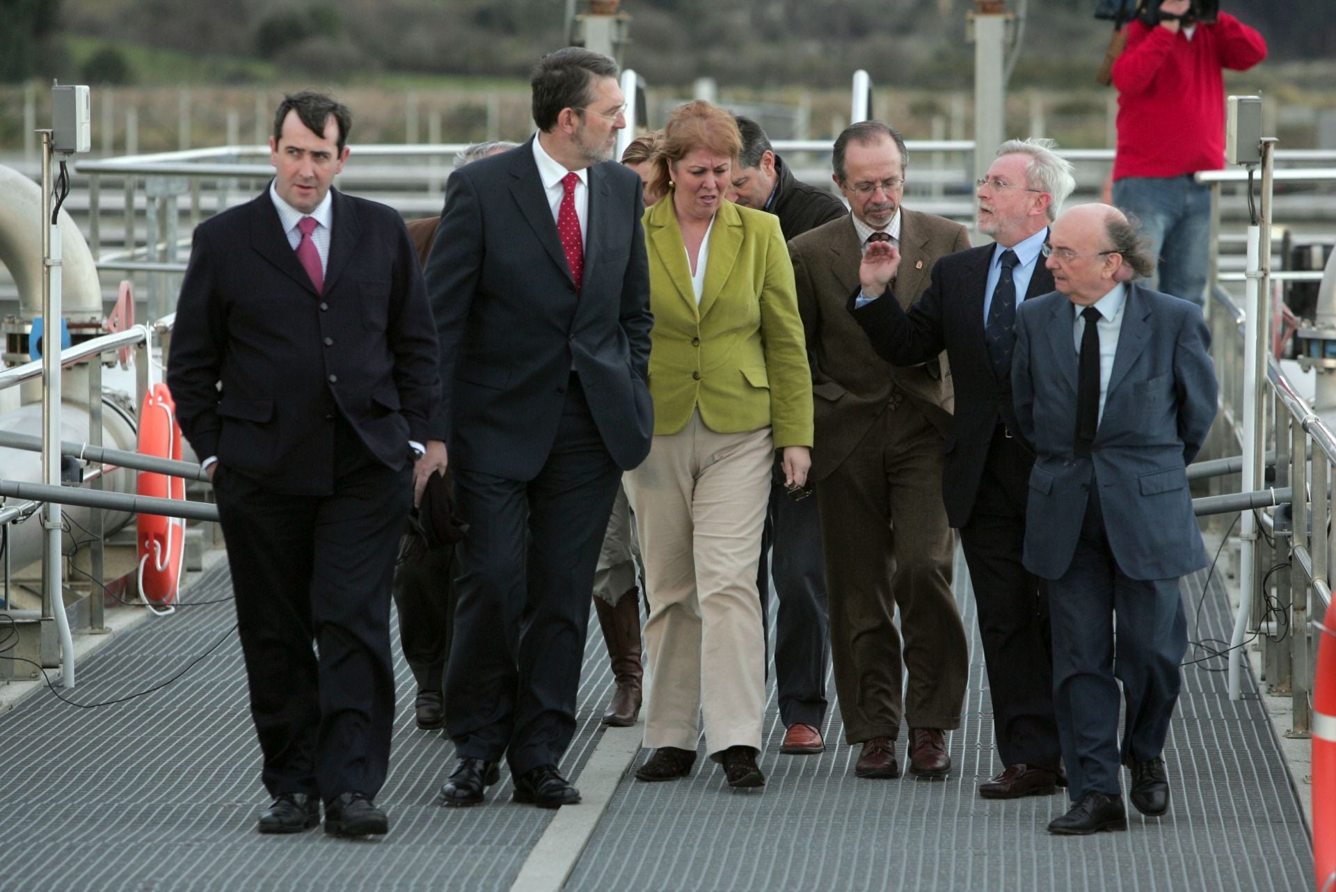 En Vuelta Ostrera, junto a Blanca Rosa Gómez Morante, en ese momento alcaldesa de Torrelavega.