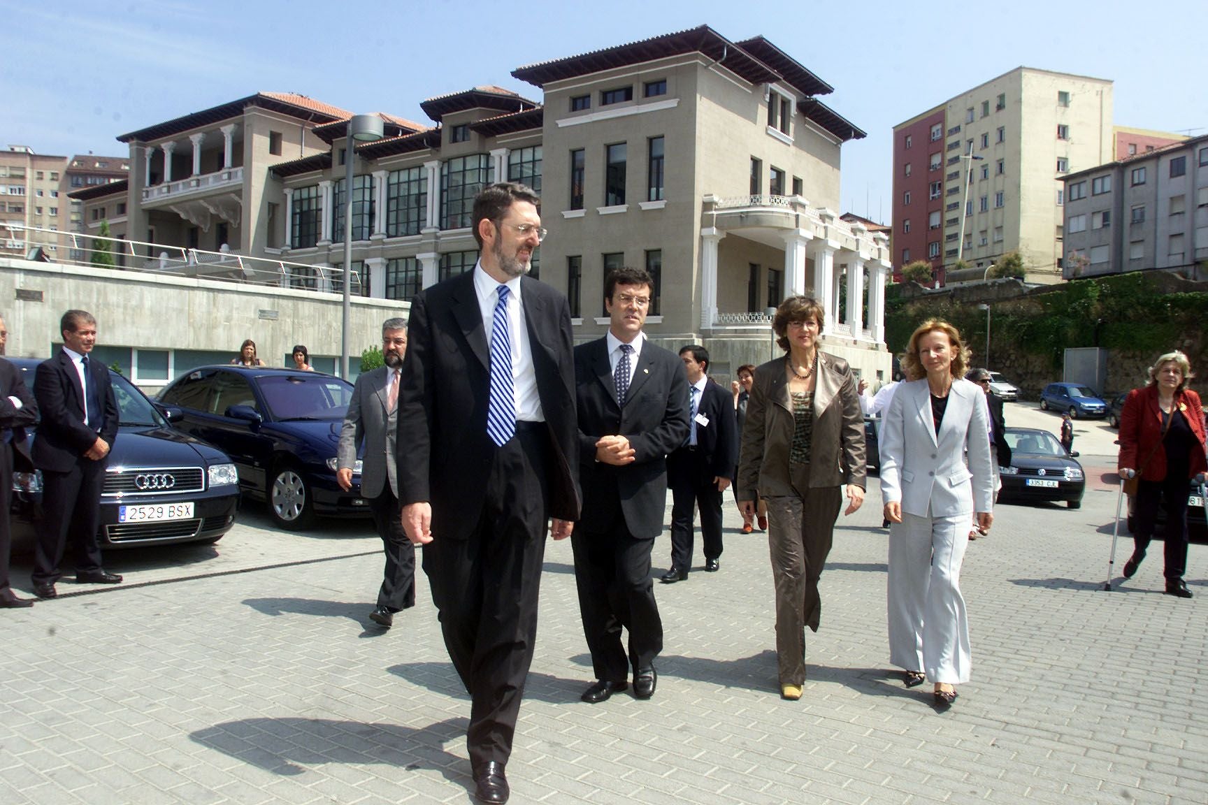 Junto a la ministra de Sanidad, Elena Salgado, y la consejera del área, Charo Quintana, durante una visita a las obras de Valdecilla.
