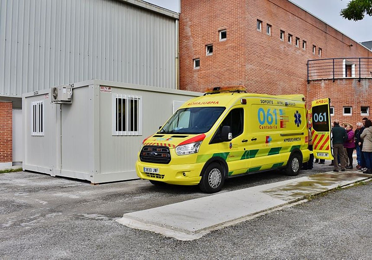 El pabellón de La Serna tendrá desfibrilador con llamada automática.