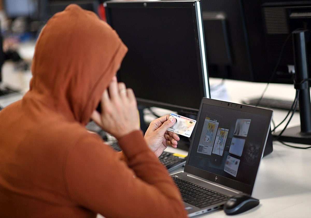 La Universidad de Cantabria avisa sobre un intento de fraude por correo electrónico dirigido a los estudiantes.