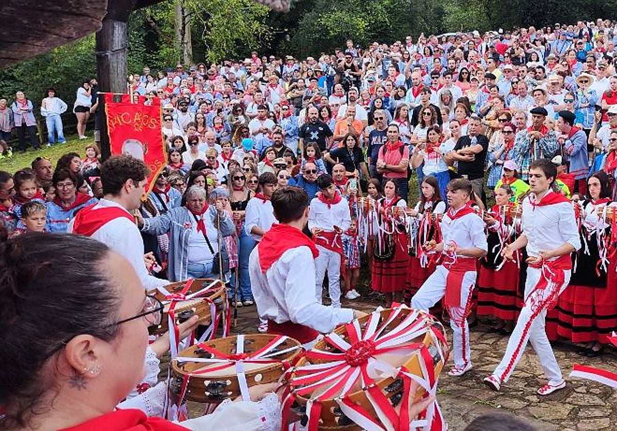 Romería de San Cipriano, de la iglesia a la ermita