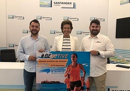 Pablo Regaliza y Guillermo Pedrajo, responsables de Gedsports, junto a la concejala de Deportes del Ayuntamiento de Santander.