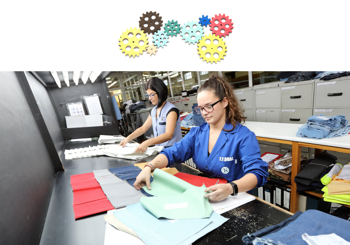 Alumnos en prácticas en empresas.