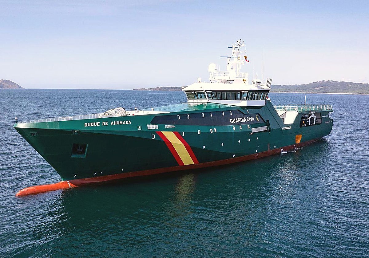 El buque 'Duque de Ahumada' navegando.