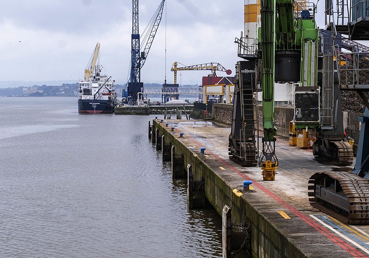 Espacio donde se levantará el nuevo Muelle de Raos 6.