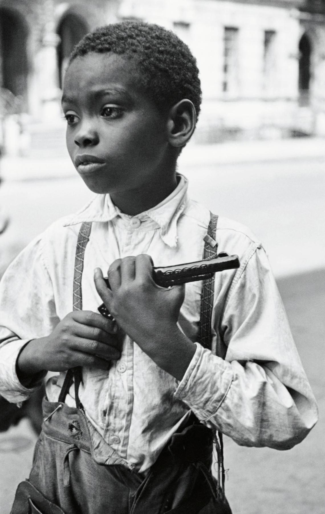 Helen Levitt. 'New York', c. 1939. Gelatin Silver Print