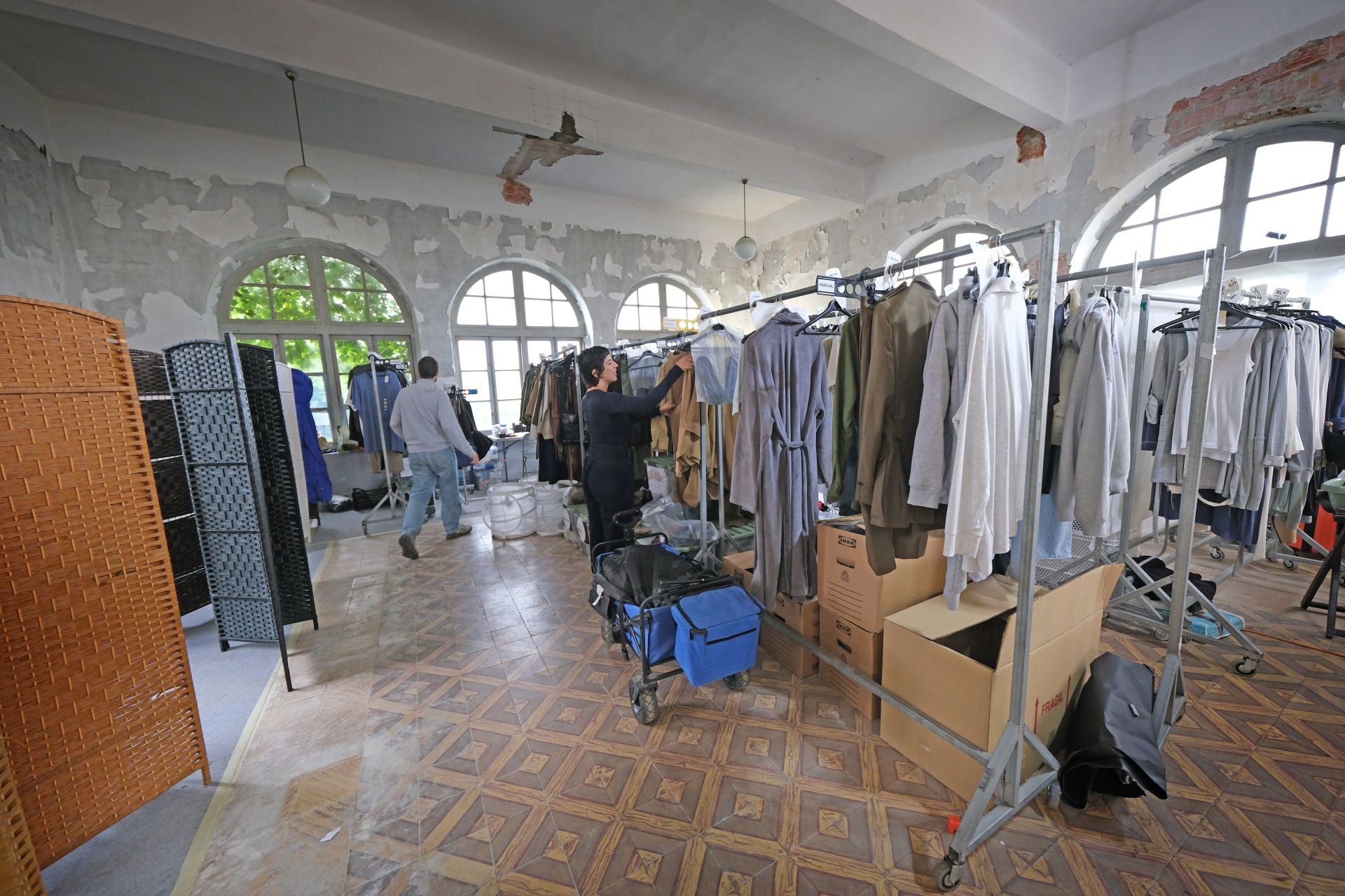 Las salas del Seminario Menor se acondicionaron para los distintos equipos. 