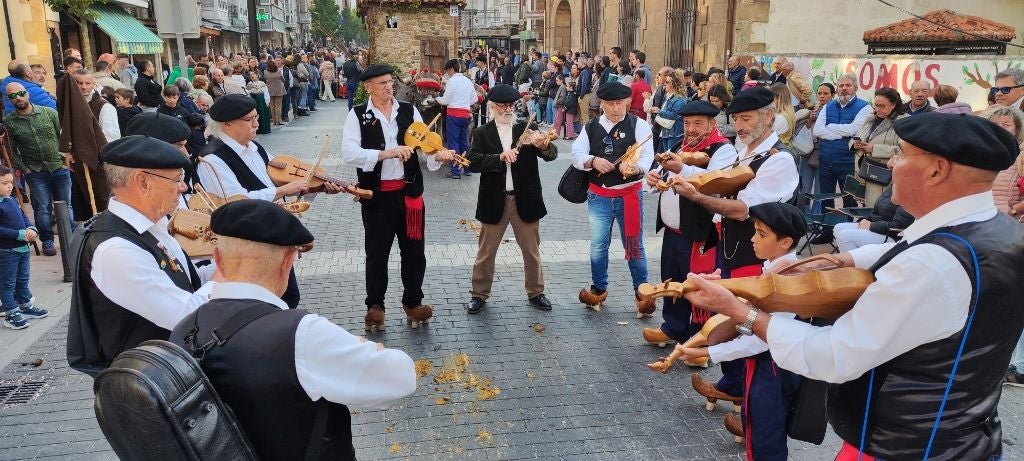 Una inusual ronda de rabelistas de calidad contrastada.