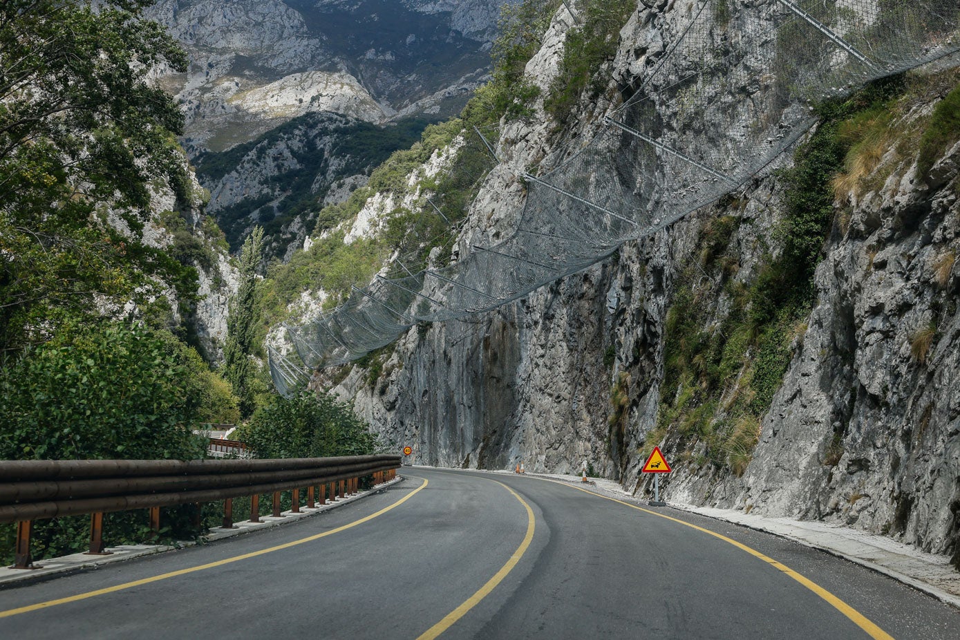 El secretario de Estado destacó el respecto ambiental de una actuación que se realiza en un espacio «especial».