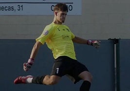 Raúl Ramírez, portero del Colindres.