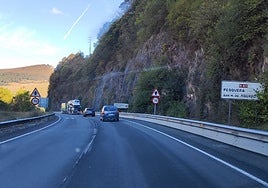 El tráfico ha vuelto a las Hoces de Bárcena en sentido Santander.