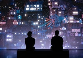 'Planet city', de Liam Young (Australia), instalación vídeo multiproyección.