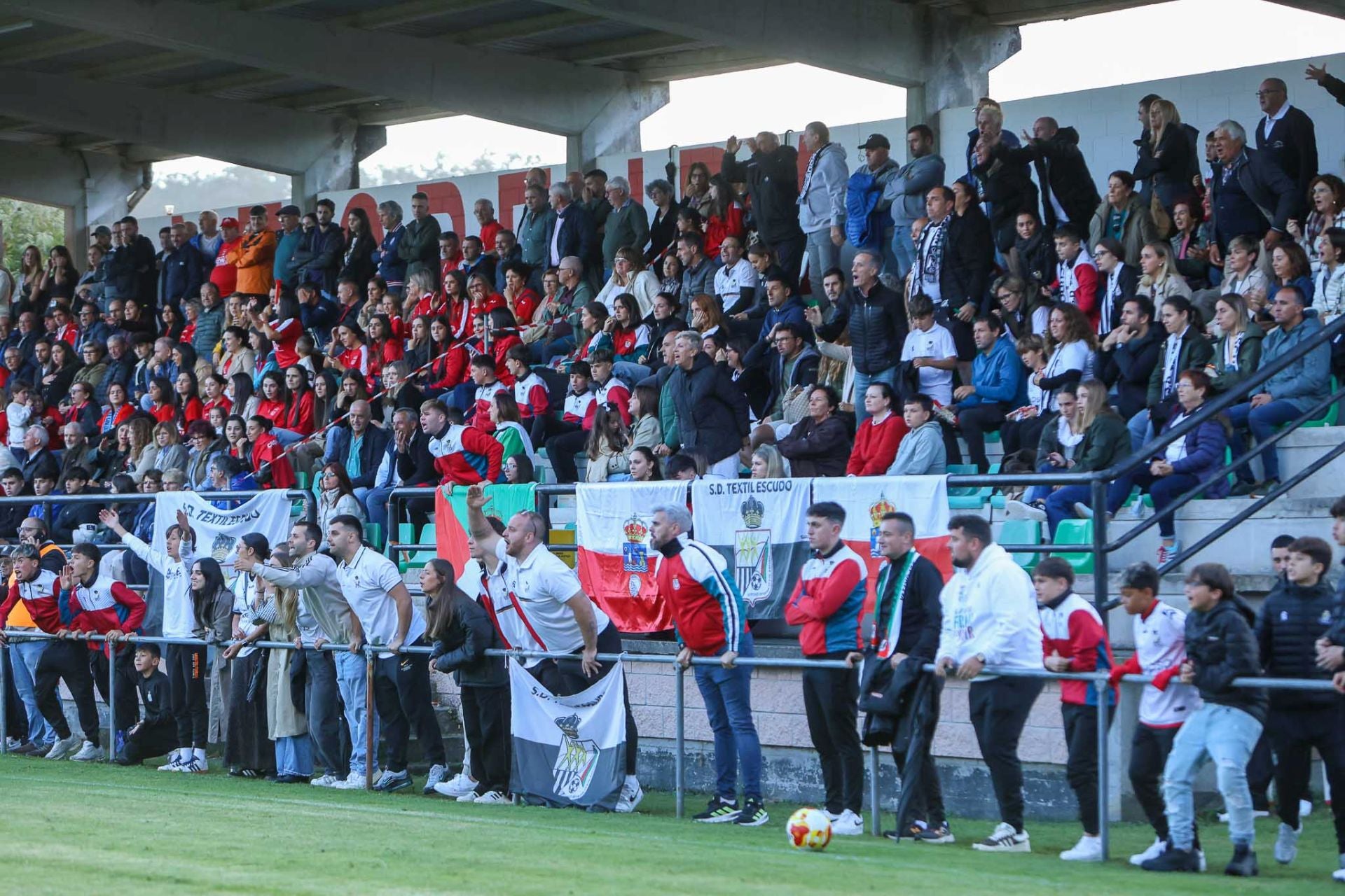 Los cabezonenses desplazados sufrieron con la derrota de su equipo. 
