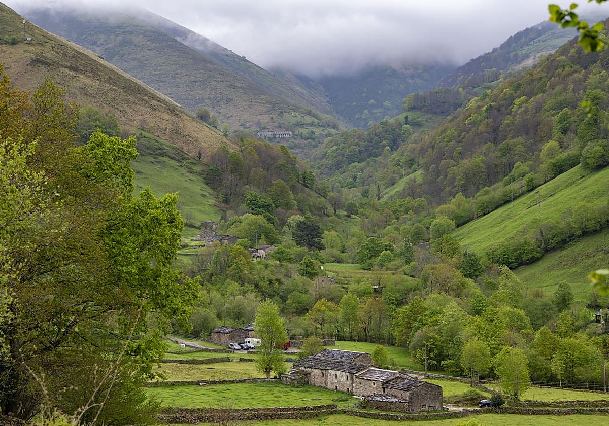 El teleférico mostrará una visión única de todo el valle del Pas.