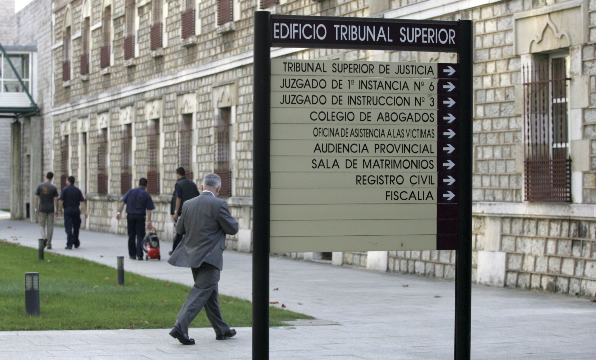 Edificio del Tribunal Superior de Justicia de Cantabria.