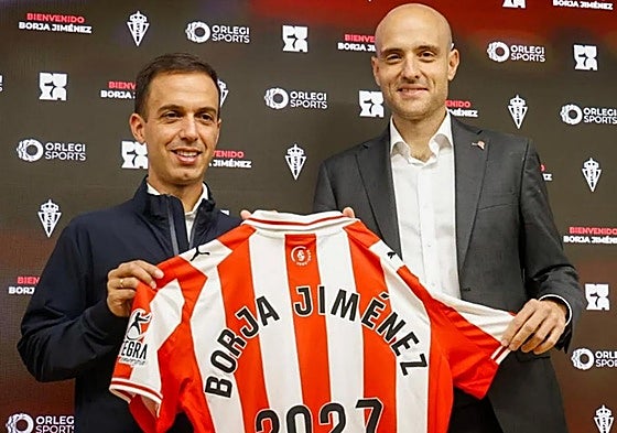 Borja Jiménez (izquierda) durante su presentación con el Sporting.