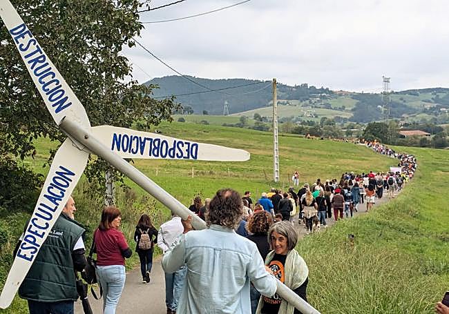 La movilización transcurrió en la zona en la que se proyecta el proyecto eólico.