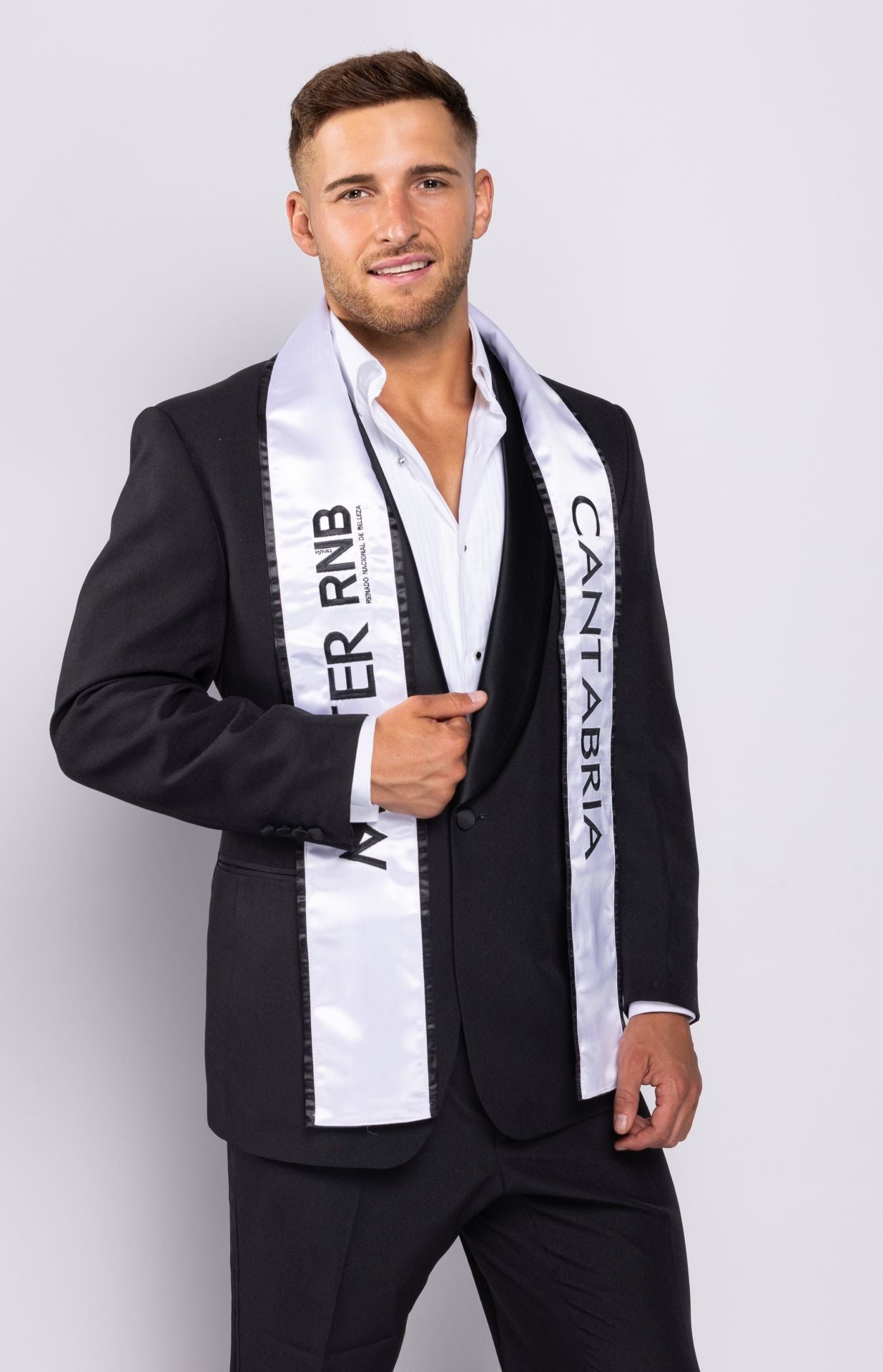 Ha combinado clases de oratoria y pasarela con una estricta preparación deportiva y nutricional.