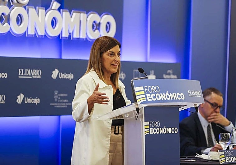 Intervención de la presidenta del Gobierno de Cantabria en el Foro Económico.