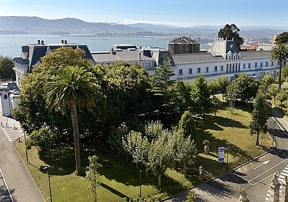 El Hospital de Santa Clotilde es uno de los centros que más actividad tiene concertada con el SCS.
