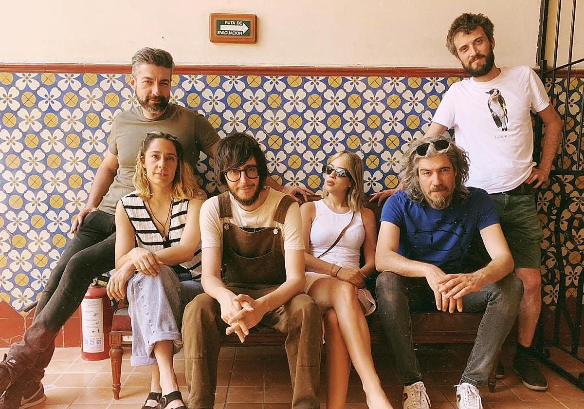 Los miembros de Rufus T. Firefly llenarán Escenario Santander de música indie y de rock.