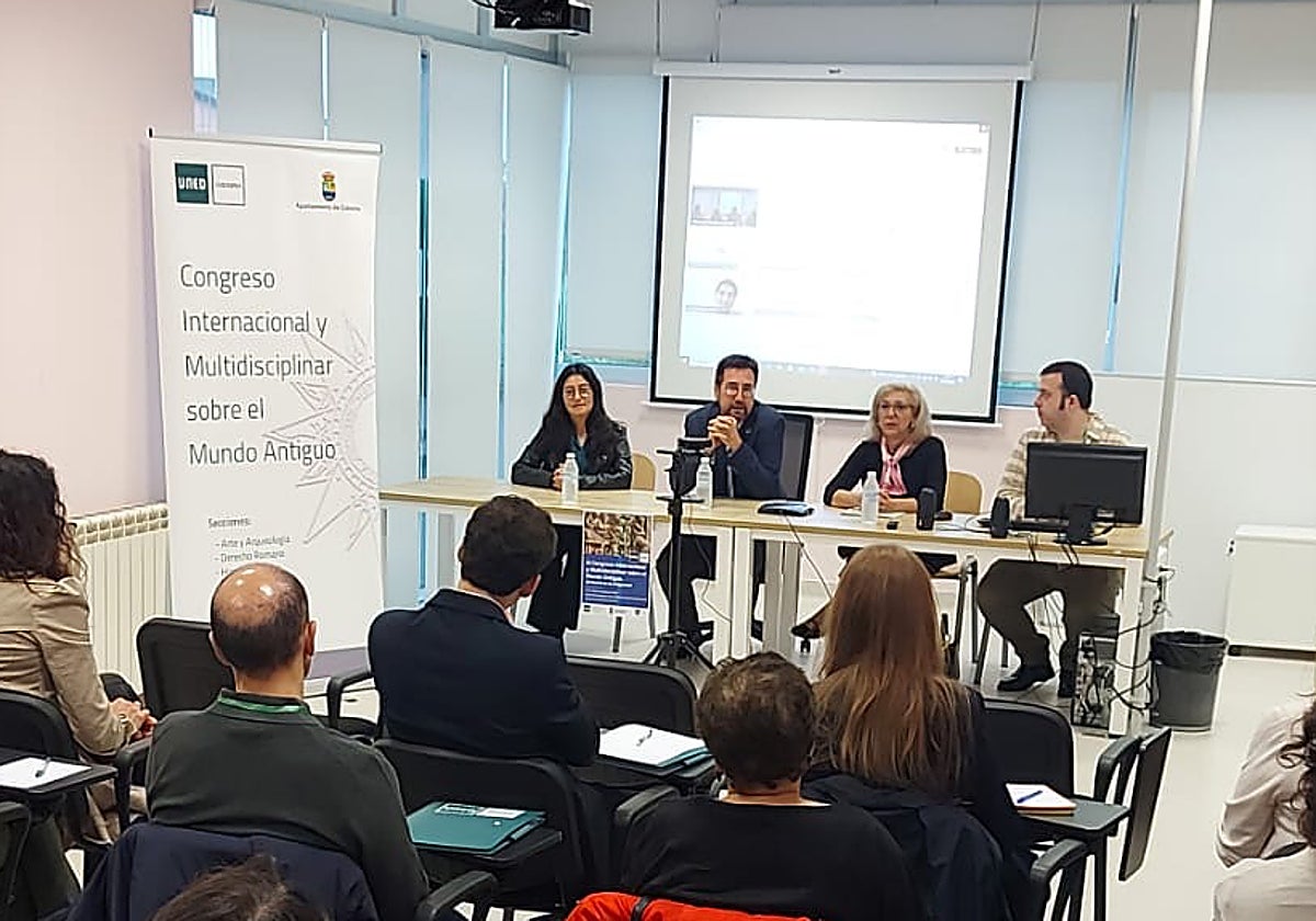 Ediciones anteriores del congreso en Colindres.