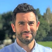 Imagen - «En Solvay estamos convencidos de que nuestro propósito: Somos química esencial, haciendo posible el progreso durante generaciones, se construye también más allá de nuestras instalaciones. Por esta razón, participar un año más como mentores en el programa de emprendimiento STARTInnova de El Diario Montañés representa una oportunidad valiosa. Colaborar con centros educativos como el IES Besaya de Torrelavega nos permite acercar la realidad industrial y empresarial al talento joven, dotándolos de una visión global y de competencias clave en innovación y emprendimiento. 