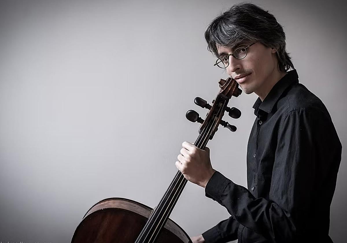 Ira Givol, chelista y codirector artístico de IMA Baroque que el domingo toca en Santander.