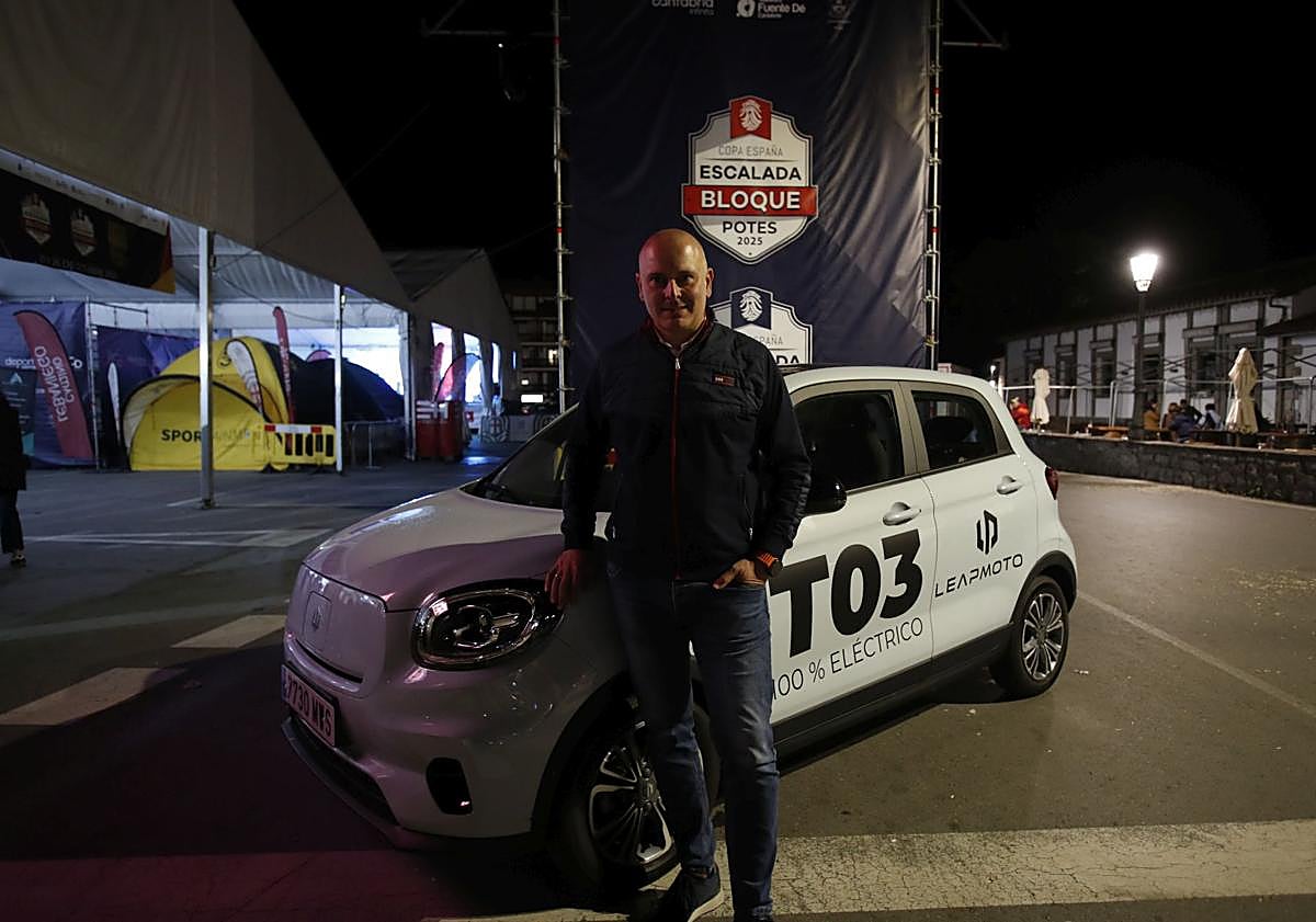 Imagen principal - José Ángel López-Tens, director de comunicación de Leapmotor.