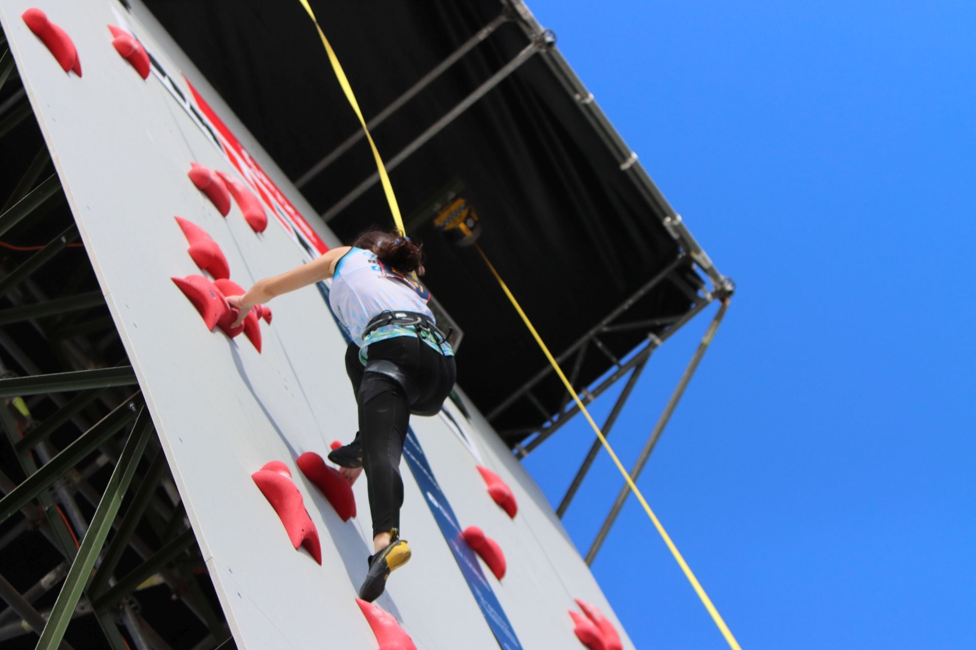 Asegurar los apoyos es fundamental en la prueba de velocidad.