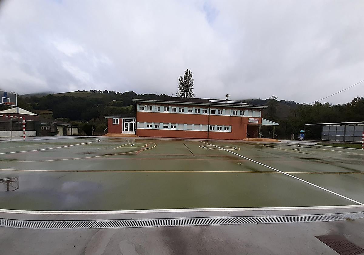 Exeterior del colegio Doctor Madrazo.