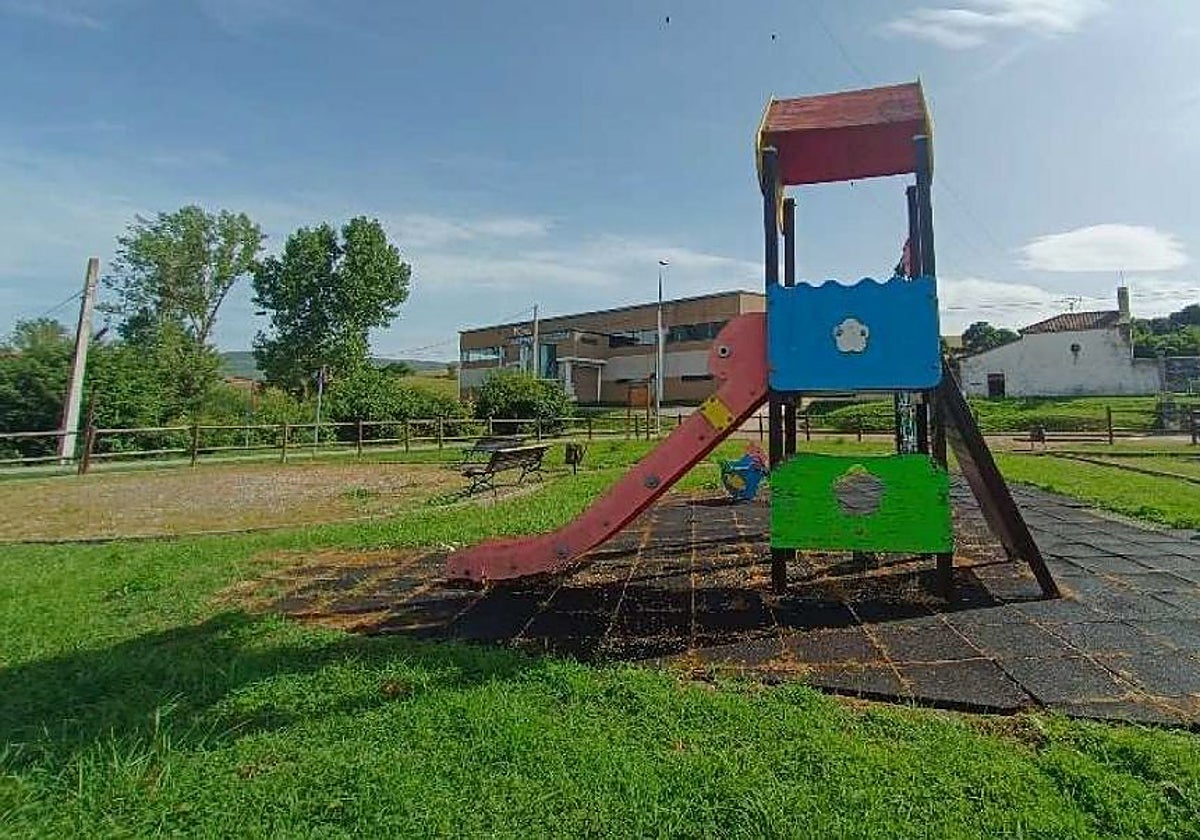 Campoo de Yuso prevé la renovación de cuatro deterioradas áreas recreativas.