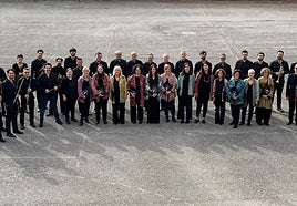 Retrato conjunto de las agrupaciones que protagonizarán el concierto del próximo domingo.
