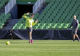 Jorge Salinas durante el entrenamiento.
