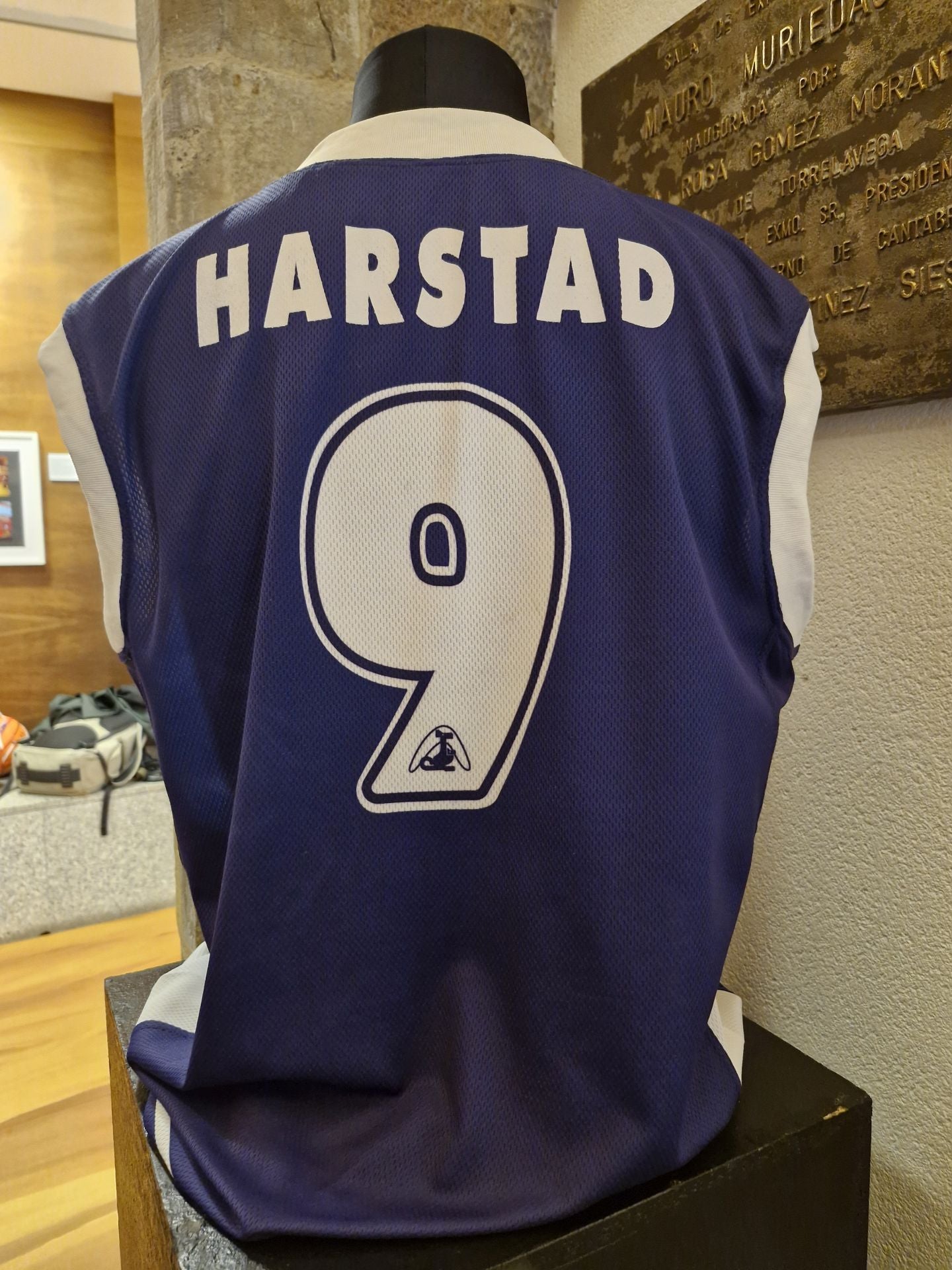 El '9' de Bob Harstad, quizá el jugador más emblemático de la historia del club.