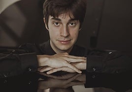 Ismael Gil, pianista, ofrece el recital de los Amigos del FIS.